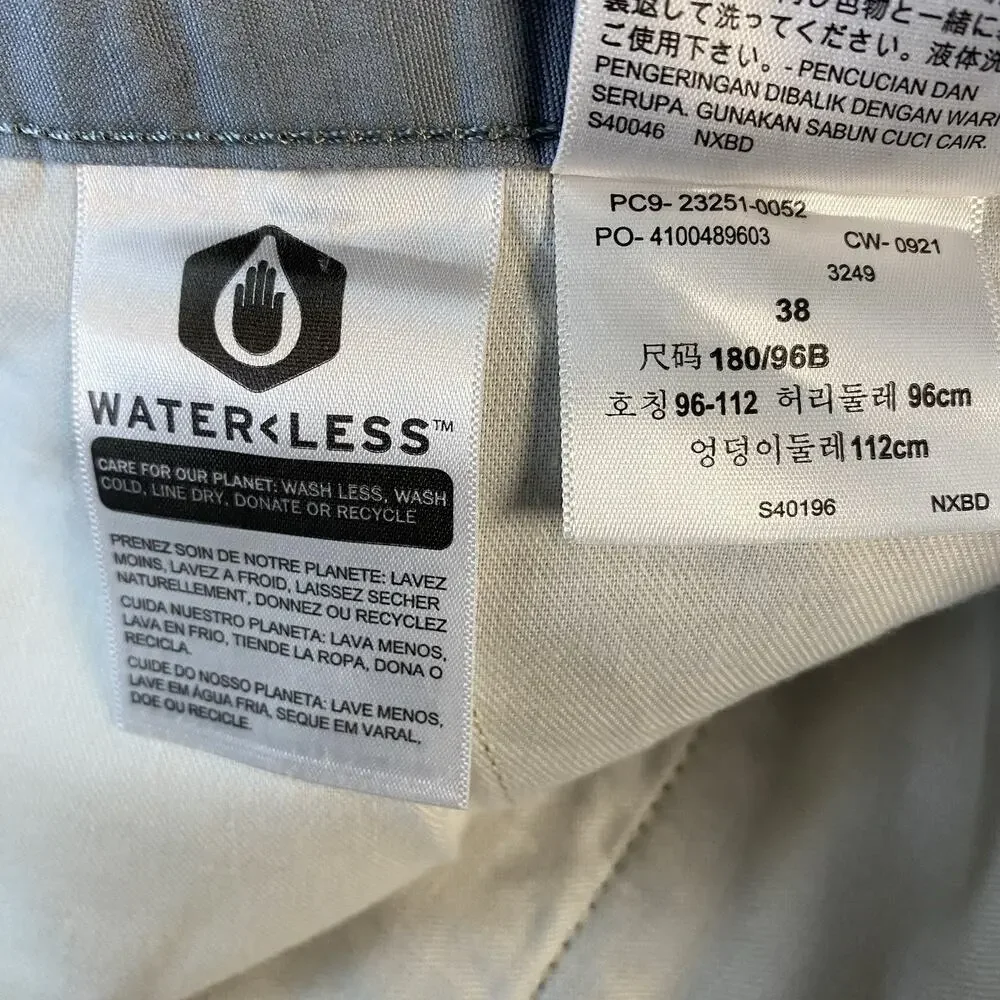 Levi Strauss Gray Cargo Shorts Mens 38 Utility Outdoor Ripstop Waterless Pockets